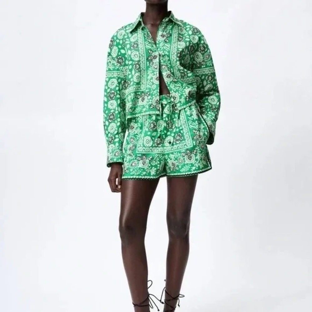 Zara kelly green paisley shorts XS summer festival - Picture 2 of 9